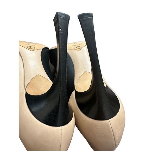 Christian Dior Black and Tan Pumps size 38 US 7.5 - Picture 9 of 12